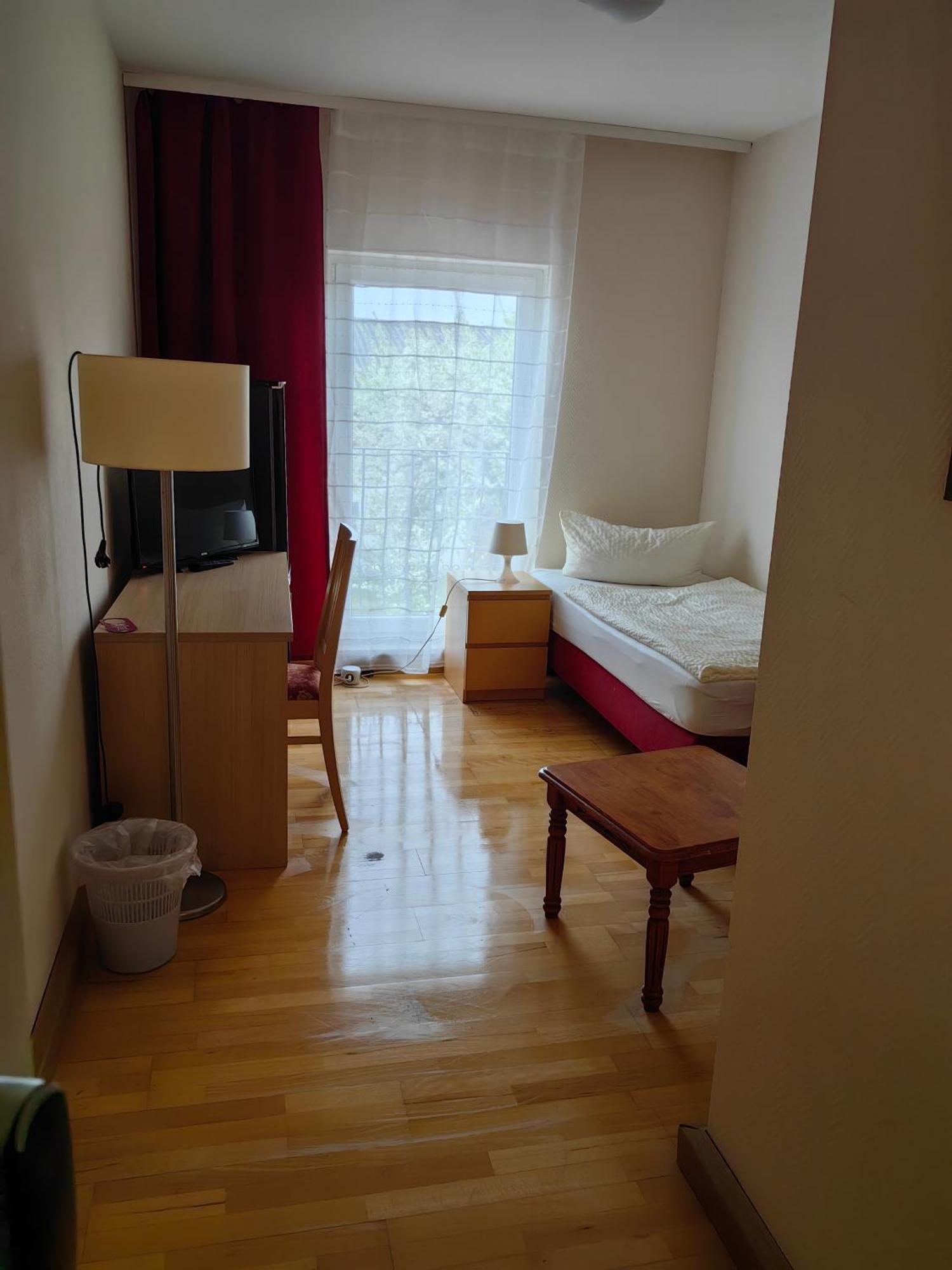 Landhotel Kreien Екстер'єр фото