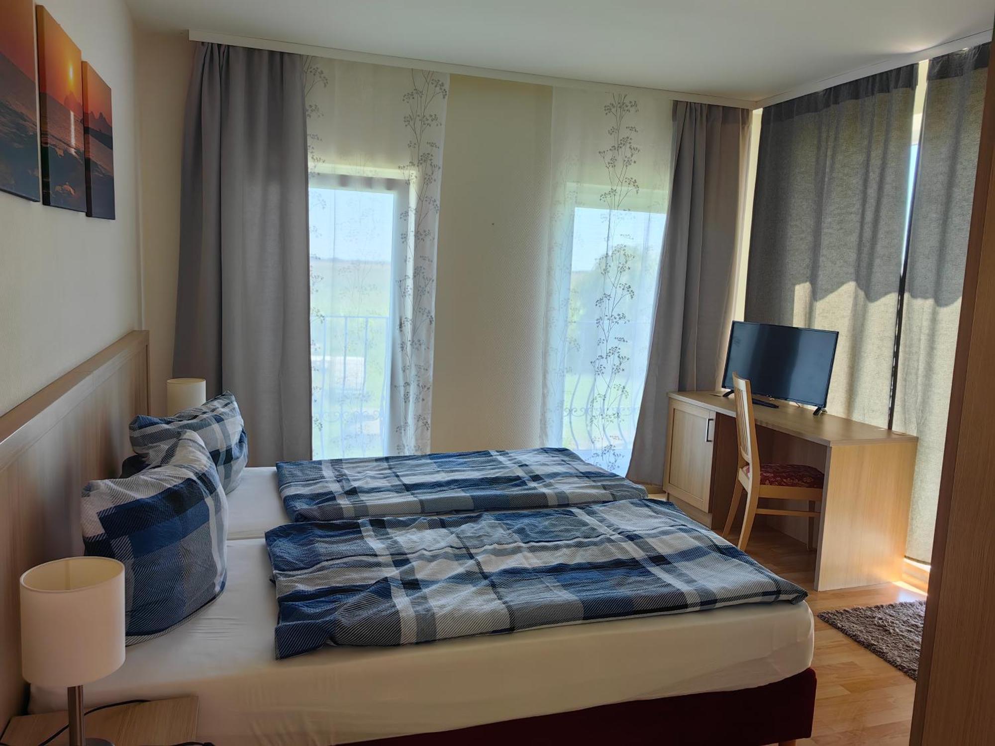 Landhotel Kreien Екстер'єр фото